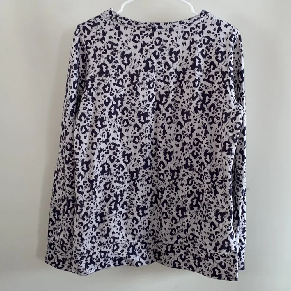 MNY Marc New York Performance purple camo top - Picture 6 of 7